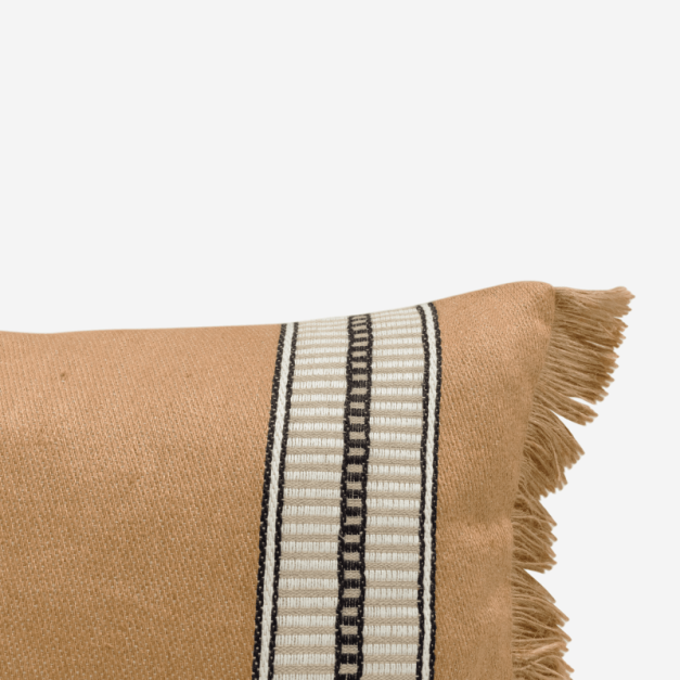 Cojín decorativo DIEGO Camel (60x40 cm)- Color marrón claro- Hartman® 2