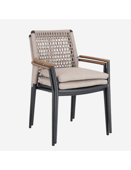 Silla de jardín apilable NATANIA Interior y Exterior color camel TERRAZZA COLLECTION®