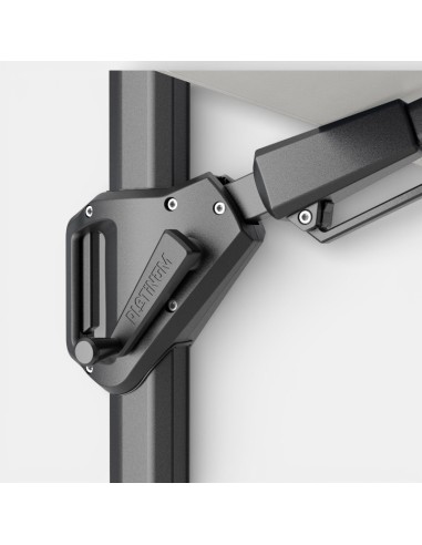 Detalle del sistema de apertura del parasol RIVA Platinum®