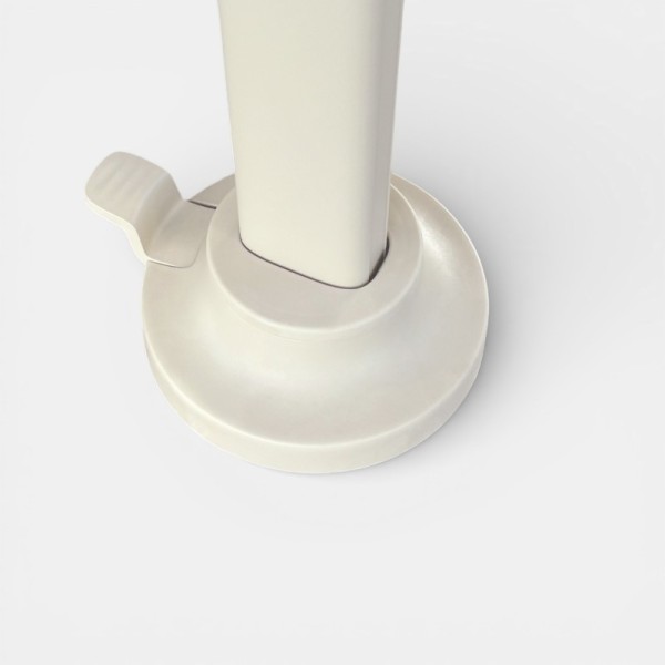 Detalle del mástil y sistema de fijación del parasol NEXUS Platinum®