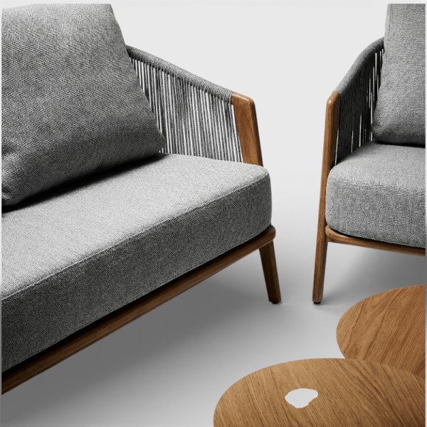 Set de jardín lounge NORDICA detalle del asiento y estructura en madera essentials®