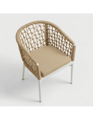 Silla de jardín RIVIERA vista lateral con estructura metálica y asiento trenzado natural essentials®