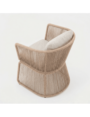 Silla de jardín KAORI vista lateral perfil con estructura de metal essentials®