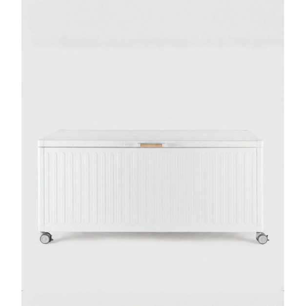 Baúl de almacenaje exterior en aluminio color Cloud White vista frontal