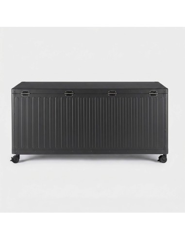 Vista trasera del baúl COS M TERRAZZA COLLECTION®