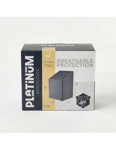 Funda para sillas apiladas Platinum® AeroCover 7962 colocada