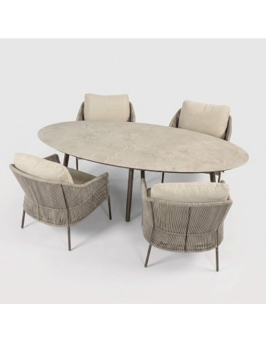 Mesa cerámica ovalada Salute y sillones Florence low dining – vista superior conjunto exterior 4 Seasons