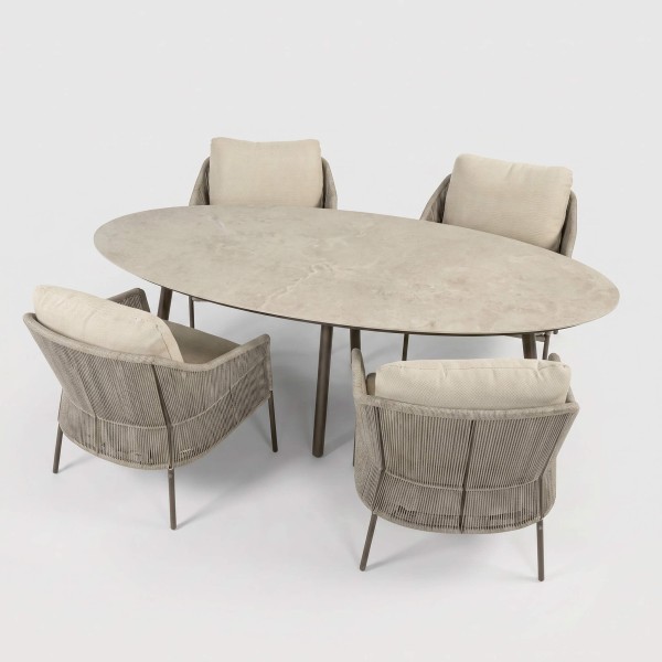 Mesa cerámica ovalada Salute y sillones Florence low dining – vista superior conjunto exterior 4 Seasons