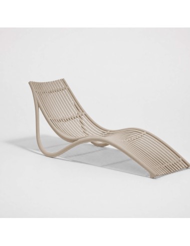 Tumbona IBIZA de exterior color taupe Vondom® vista lateral